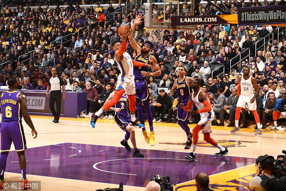 的整体士气 的整体士气