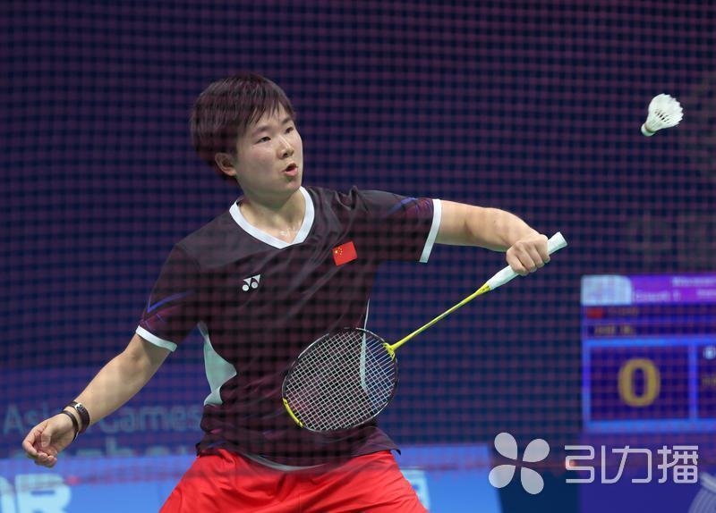 乒乓球是中 乒乓球是中